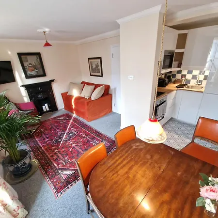 Charming Apartment Near Kings Cross
